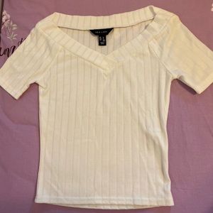Ribbed white top